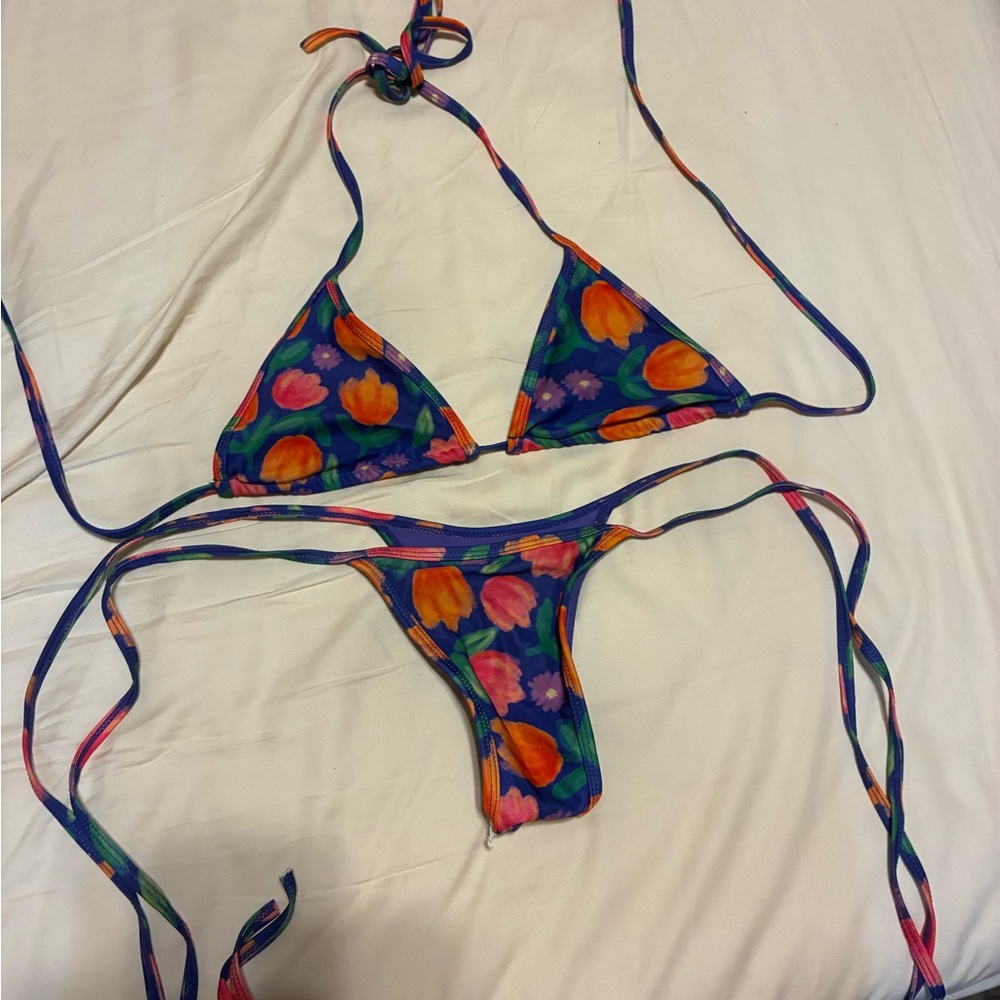 Floral Triangle Bikini Set